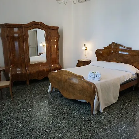 Volver 4* Λέτσε