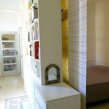 Volver Bed & Breakfast 4*