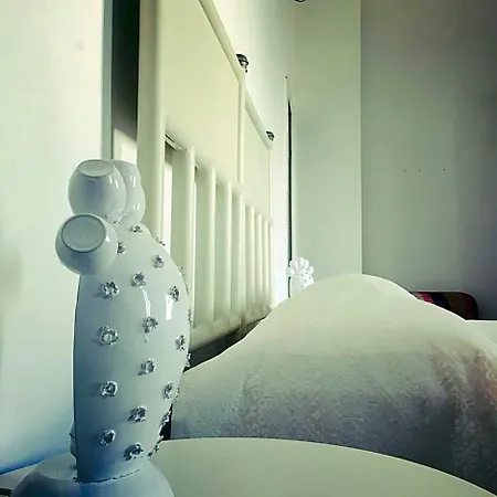 Volver Bed & Breakfast 4*