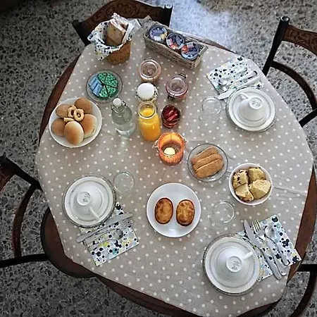 Volver Bed & Breakfast Lecce