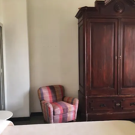 Volver Bed & Breakfast 4*